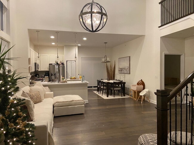 Photo - 513 Pershing Ct