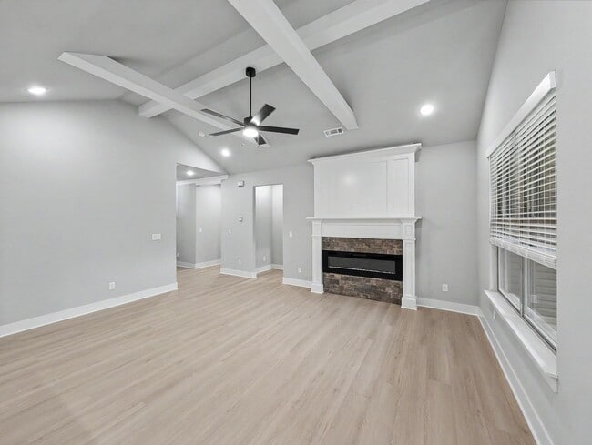 Photo - Beautiful New Construction Home in Bella Vista