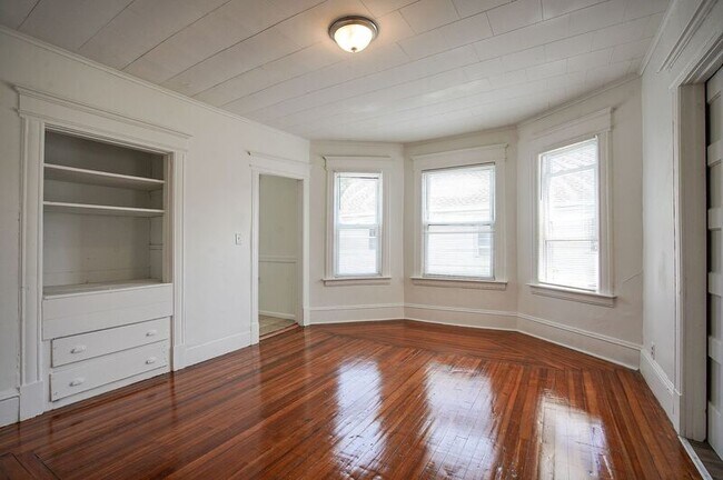 Photo - 529-531-531 Armory St Unit 2