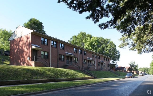 Photo - McDougald Terrace Apartments