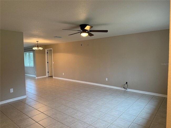 Photo - 21300 Washburn Ave