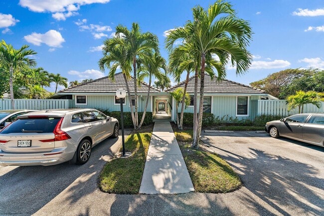 Photo - 1127 E Seminole Ave