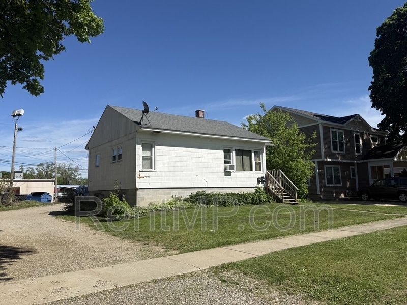 Photo - 1029 S Arnold St