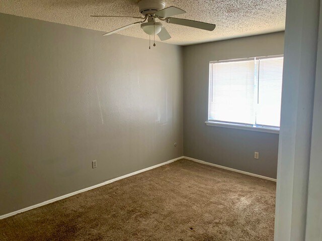 Photo - 1701 S West End St Unidad 77