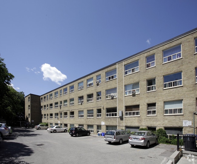 Photo - 5 Benlamond Avenue