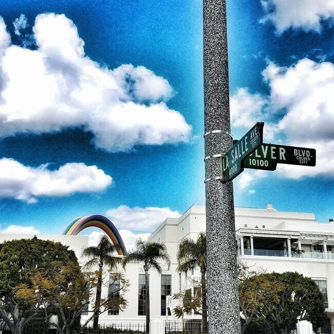 Photo - 4159 La Salle Ave