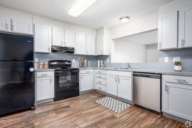 Kitchen - Morgan Place Apartments