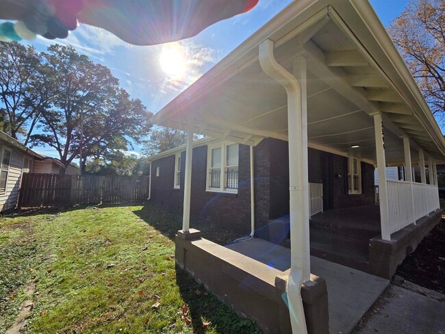 Building Photo - 3599 Kearney Ave