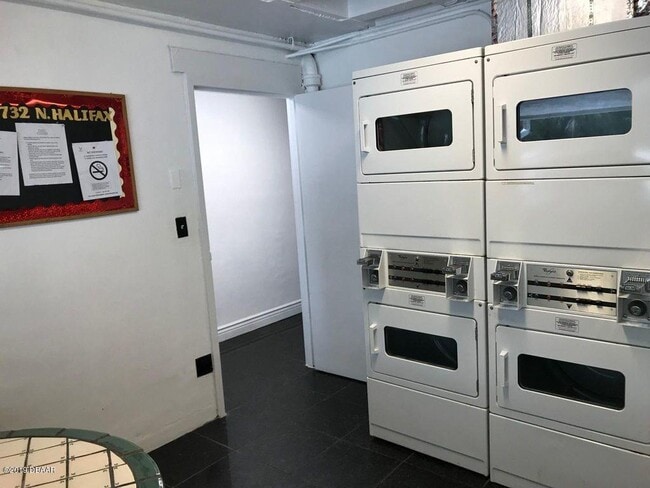 Photo - 732 N Halifax Ave Unidad 403