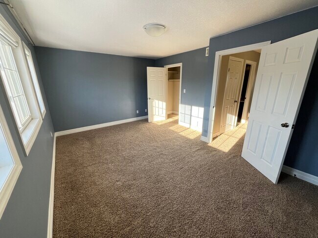 Photo - 1180 Countrystone Dr