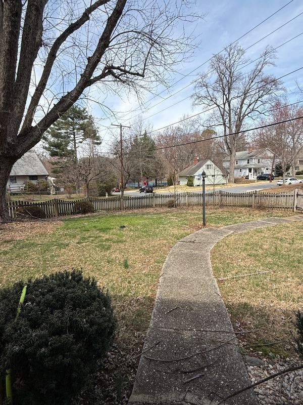 Photo - 407 Calvin Ln