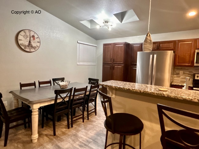 Photo - 3108 Moonbeam Cir S