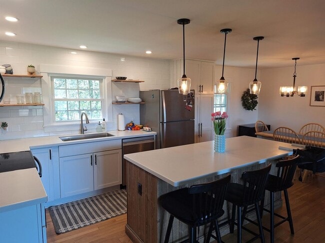 Photo - 103 Wentworth Rd