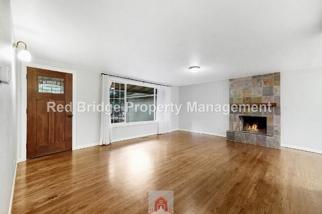 Photo - 5695 SW Washington Ct