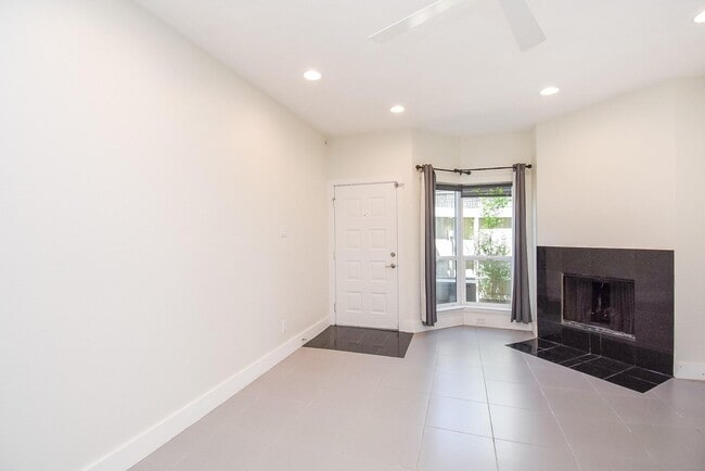 1829 Augusta Dr Unit 31