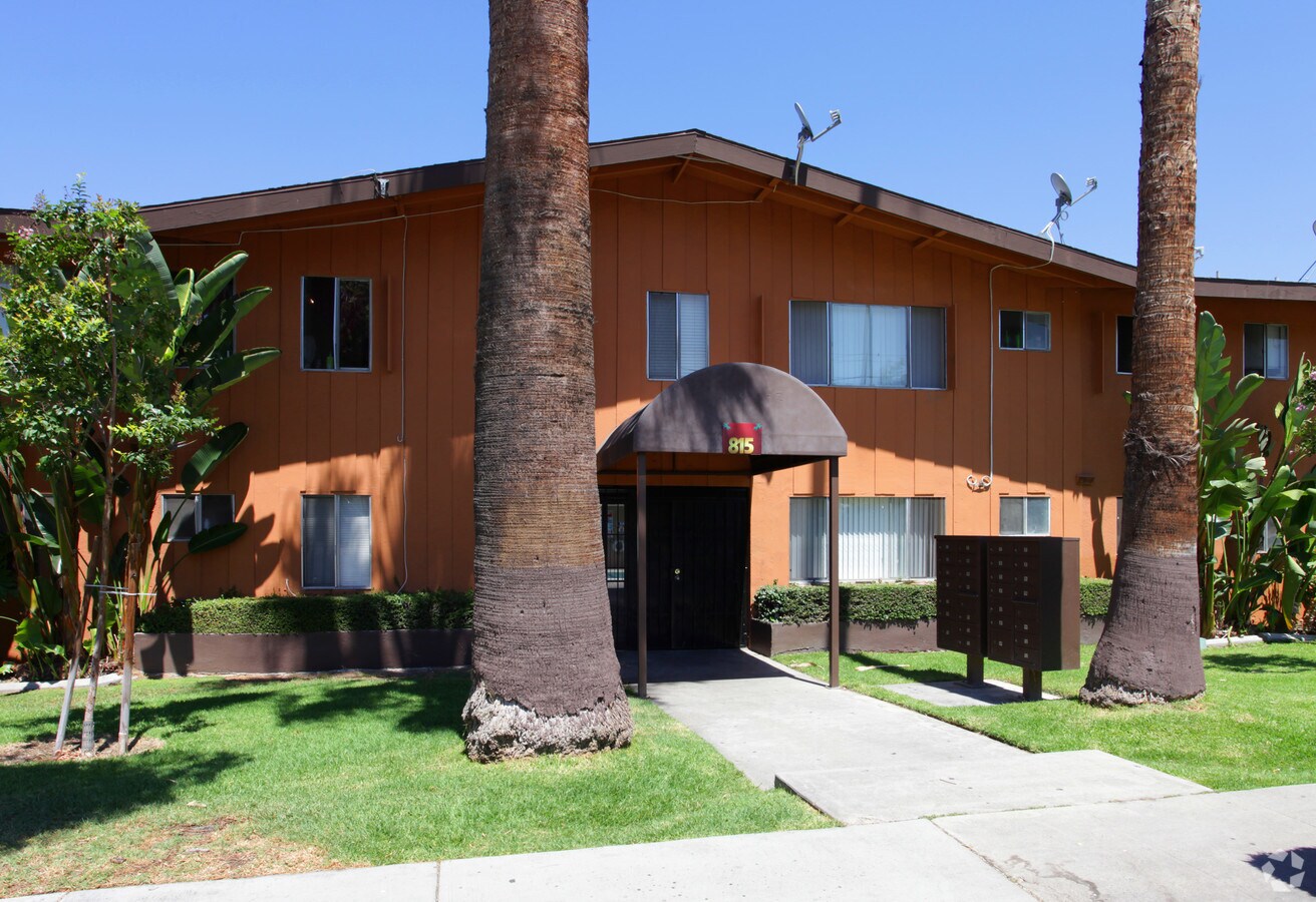 The Palms - The Palms Apartments