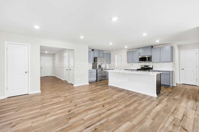 Photo - 15126 Windy Plns Rd