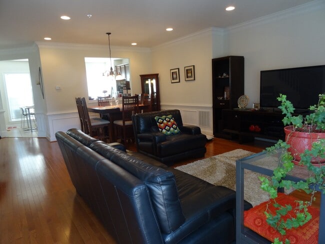 Photo - 112 Wilder Wy