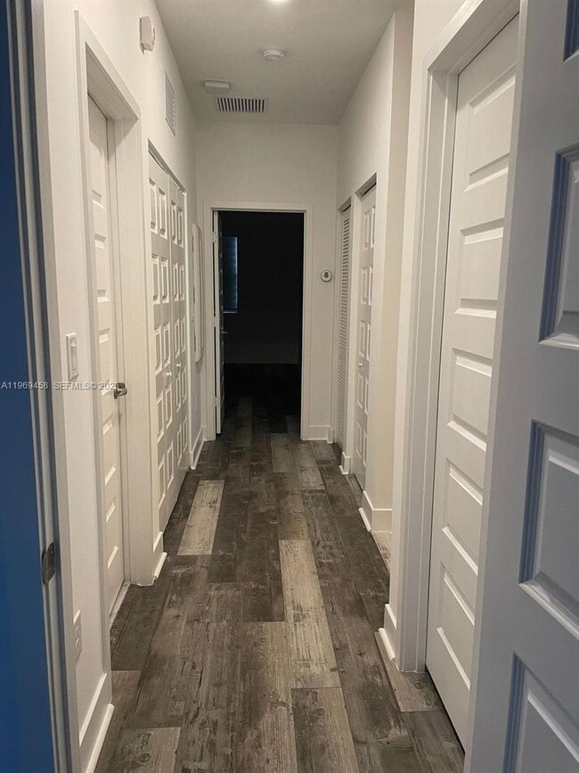 Photo - 10445 NW 81st Terrace