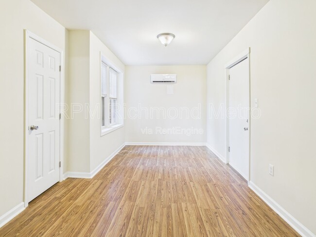 Building Photo - 2400 Barton Ave Unit 6 Rental