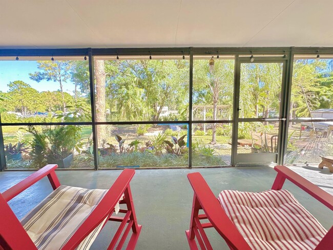 Photo - 13619 57th Pl N