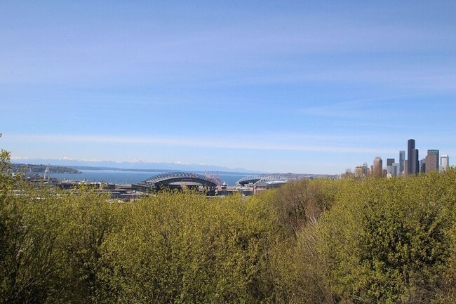 Photo - CHARMING 3 BEDROOM TUDOR REVIVAL APARTMENT W/ PUGET SOUND VIEWS