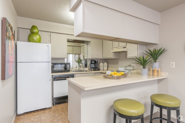 Clubhouse Kitchen
