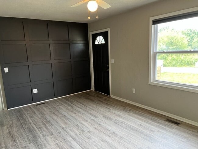 Photo - Beautiful unit in Independence!