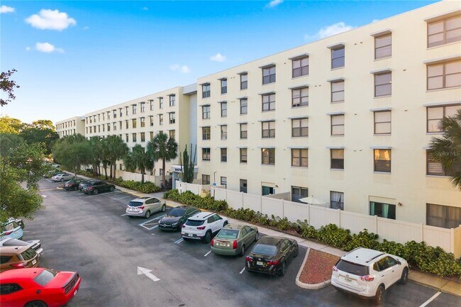 Photo - 701 S Madison Ave Unidad 420
