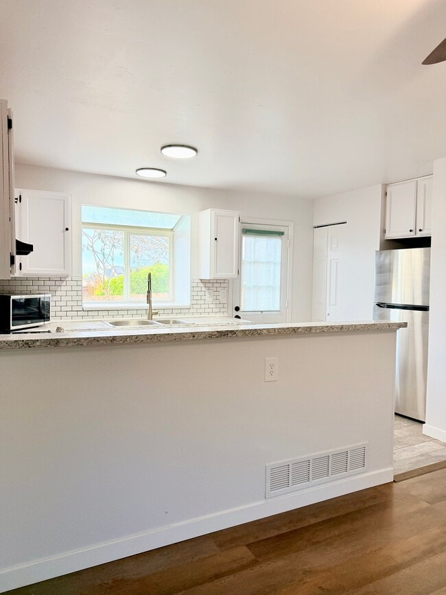 Photo - 1192 S Zeno Way Unit E