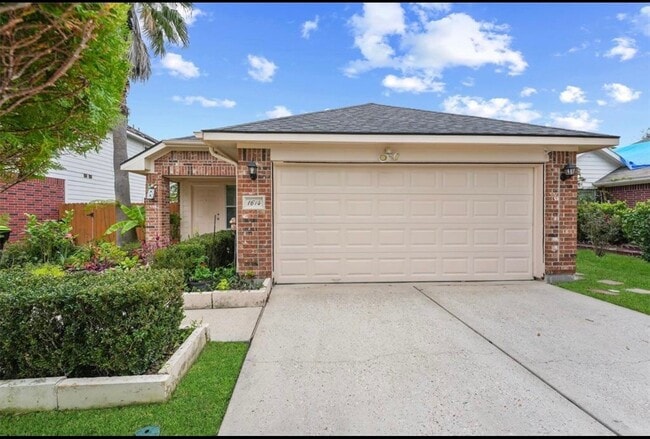 Photo - 1614 York Creek Dr