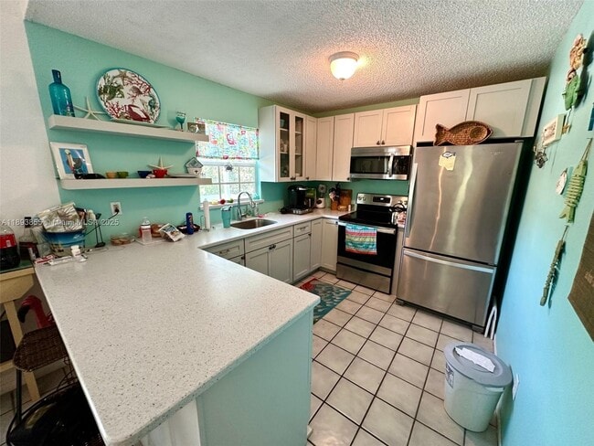 Photo - 410 Mahogany Ave