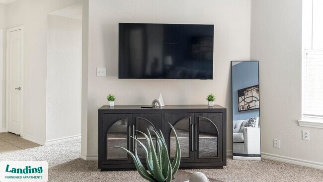 Photo - 8989 West Rd Unidad 725.1412733