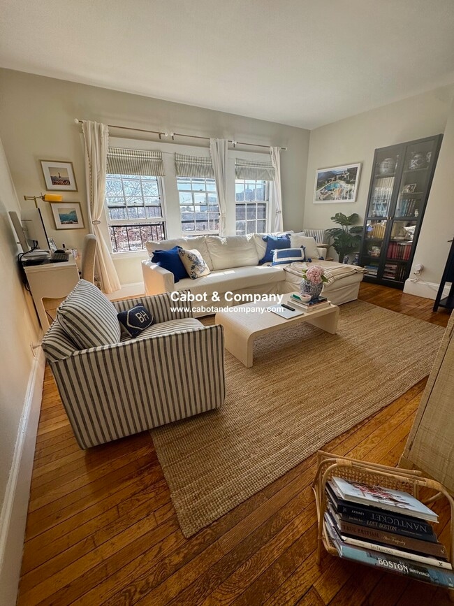 Building Photo - 85 Mount Vernon St Unit 9