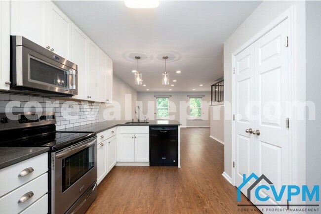 Photo - 2534 Vineyard Ln