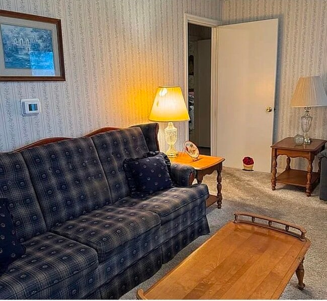 Photo - 308 Wyoming Rd