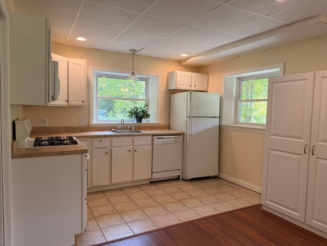 490 Gulf Rd Unit 1B
