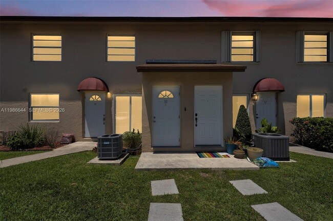 Photo - 15260 SW 80th St Unidad 10