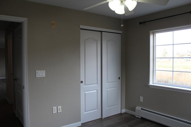 Photo - 495 River View Dr