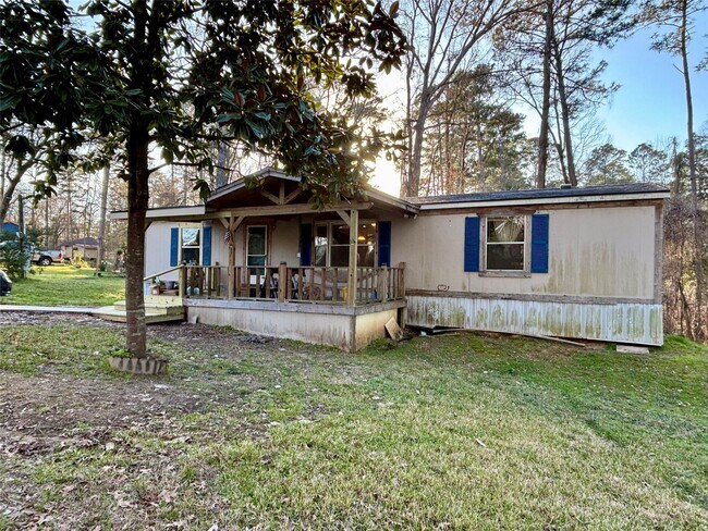 Photo - 111 Lakeside Woods Dr