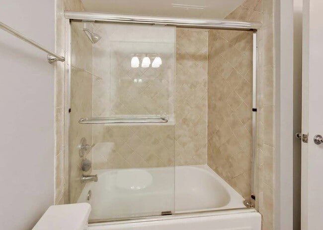 Photo - 474 N Lake Shore Dr Unit 4706