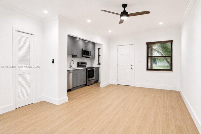 Photo - 5839 SW 74th Terrace Unidad 103