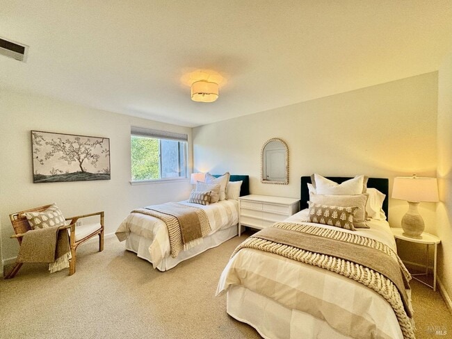 Photo - 917 Signorelli Cir