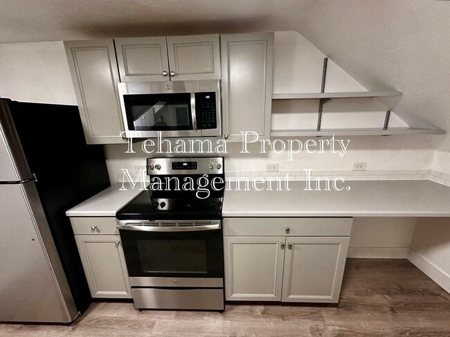 Photo - Upstairs ADU Alley house in downtown Red Bluff