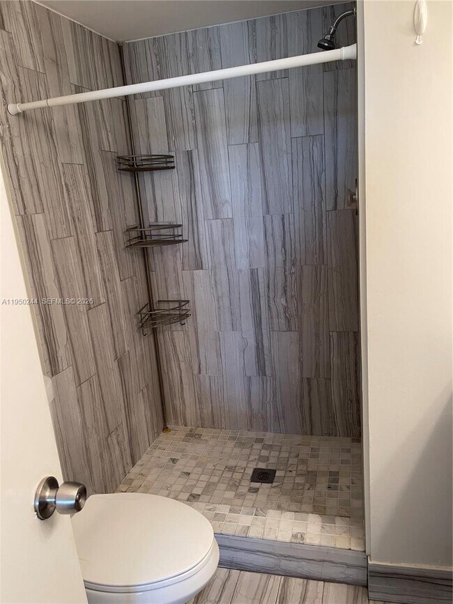 Photo - 4785 SW 62nd Ave Unit 101