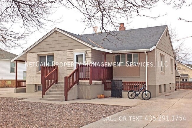 Building Photo - 252 S 800 W Unit Room 2