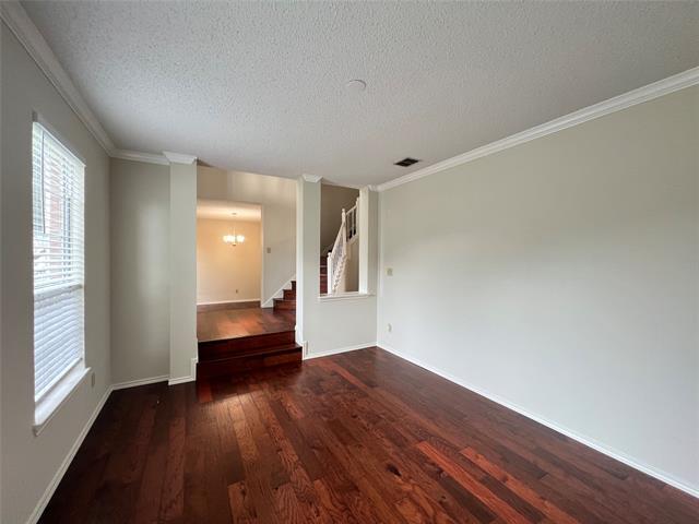 Photo - 723 Sumner Dr