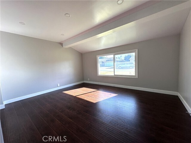 Photo - 15043 Lashburn St