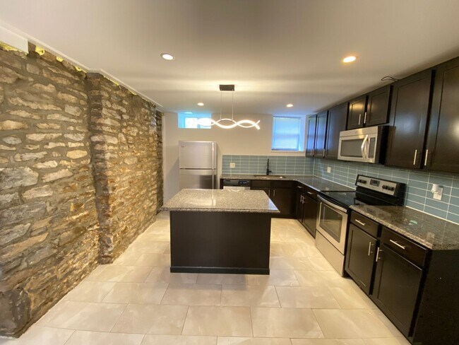 Photo - 877 Dennison Ave Unit A