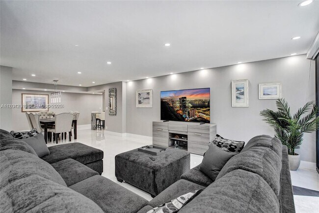 Photo - 2301 S Ocean Dr Unit 1007